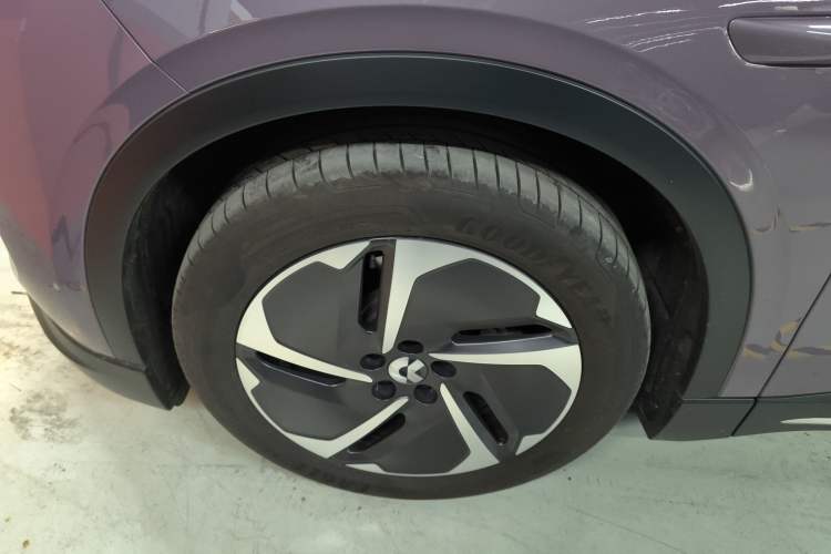 Used Nio EC6 2024 75 kWh