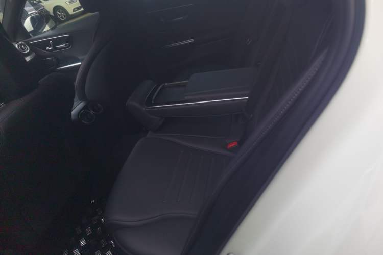 Used Mercedes-Benz C-Class 2022 Restyled C 260 L Sport Edition