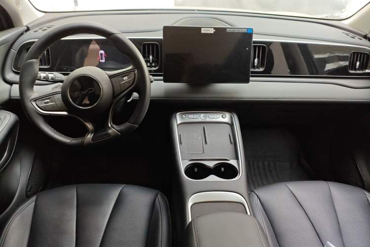 Used BYD Sealion 05 EV 2025 520 km Smart Cruise Version Center Console