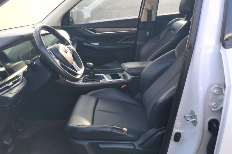 Used Changan CS55PLUS 2020 1.5T Manual Colorful Model
