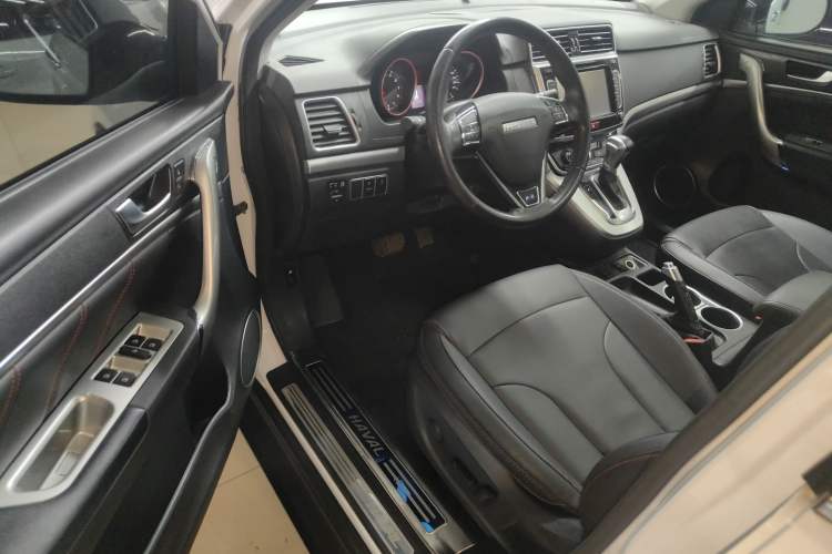 Used Haval H6 2017 Blue Label Sport Edition 1.5T Automatic Two-Wheel Drive Luxury Model