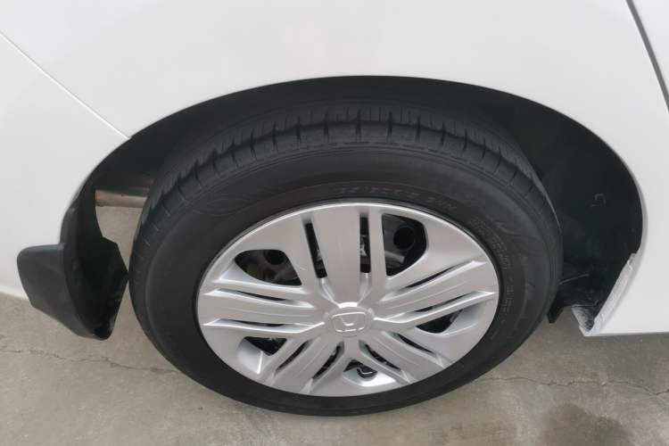 Used Honda Fit 2018 1.5L CVT Comfort Version Exterior 5