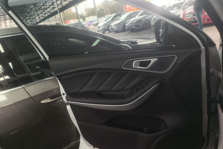 Used Chery Tiggo 7 2020 FLY Model 1.5T DCT Business Exclusive Version