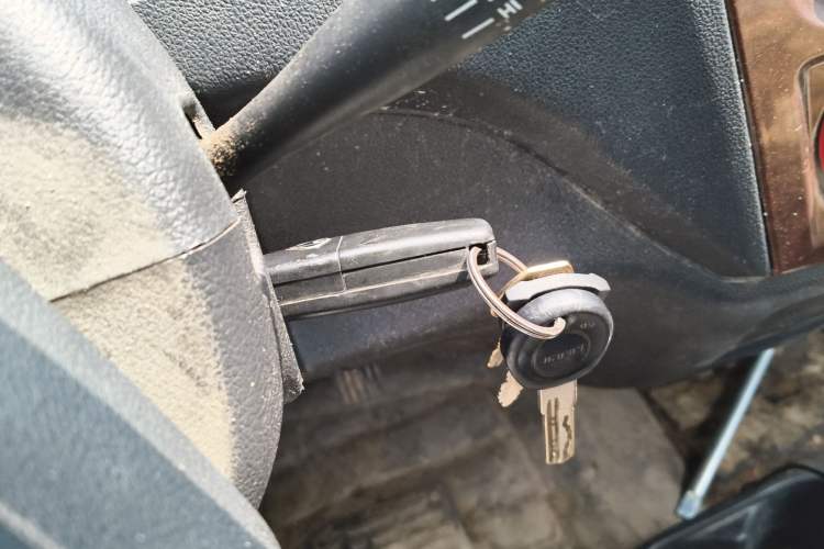 Used CHANGAN KAICHENG Ruixing M60 2020 1.5L Standard Version China VI 6-Seater DAM15KR