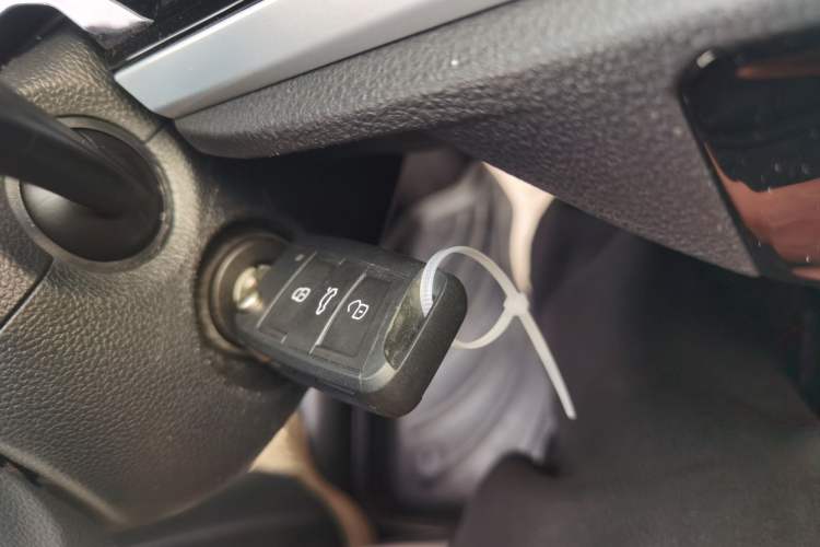 Used Volkswagen Polo 2019 Plus 1.5L Automatic Colorful Technology Edition Vehicle Key