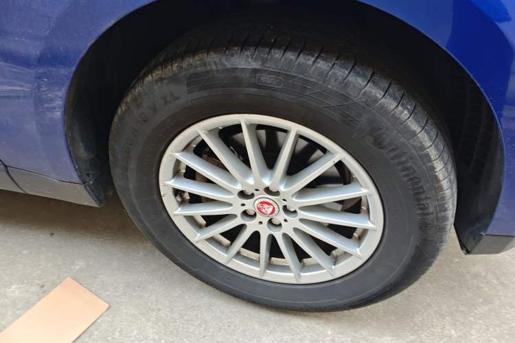 Used Jaguar F-PACE 2018 2.0T Four-Wheel Drive Urban Luxury Edition Exterior 7