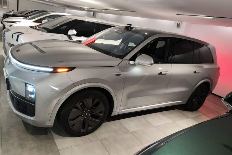 Used Li Auto L9 2022 Max model
