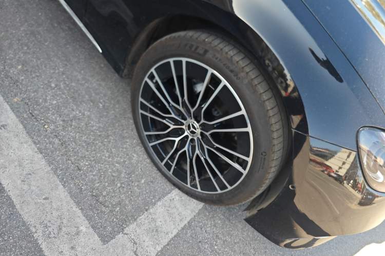 Used Mercedes-Benz E-Class 2025 E 300 L Luxury Model