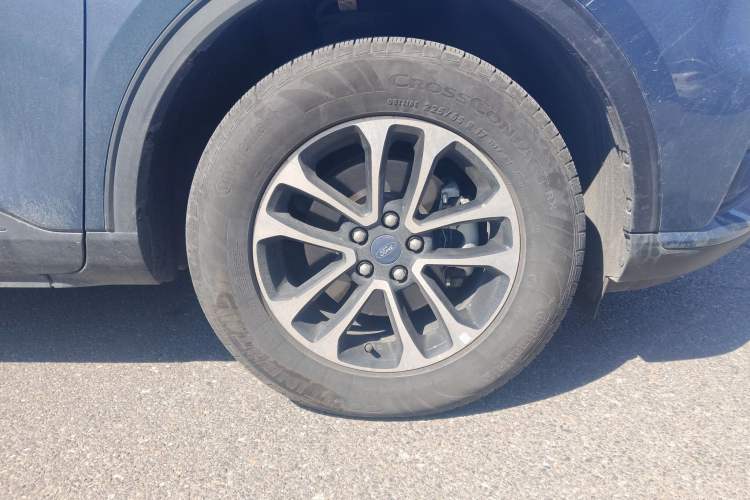 Used Ford Escape 2020 EcoBoost 245 Two-Wheel-Drive Comfort Edition