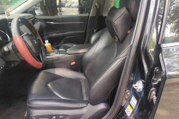 Used Toyota Camry 2019 2.5G Luxury Edition China VI Standard
