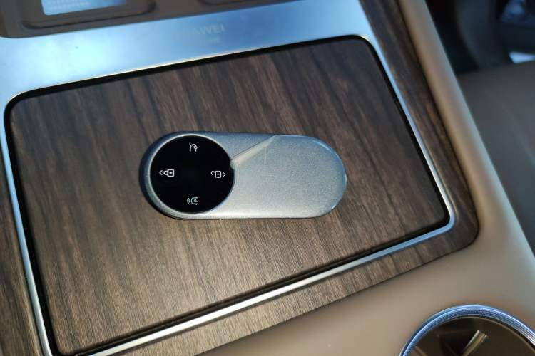 Used Hima AITO M7 2026 Model Range-Extending Ultra All-Wheel Drive 5-Seater Version
