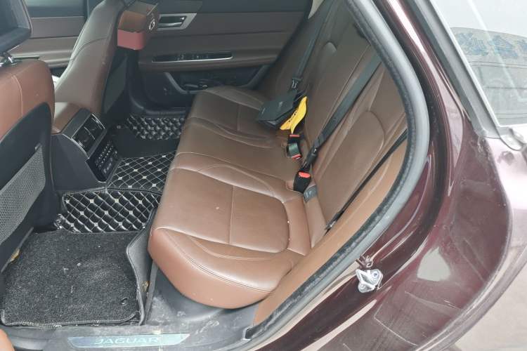 Used Jaguar XFL 2018 XFL 2.0T 250 PS Luxury Edition