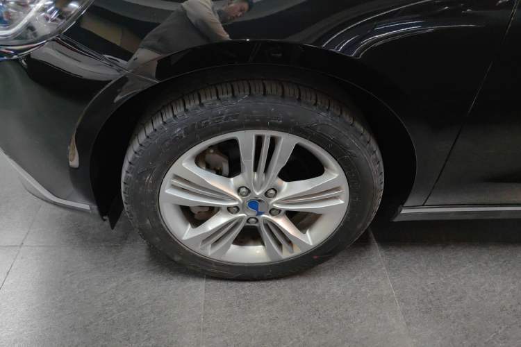 Used Denza 2018 450 Base Version
