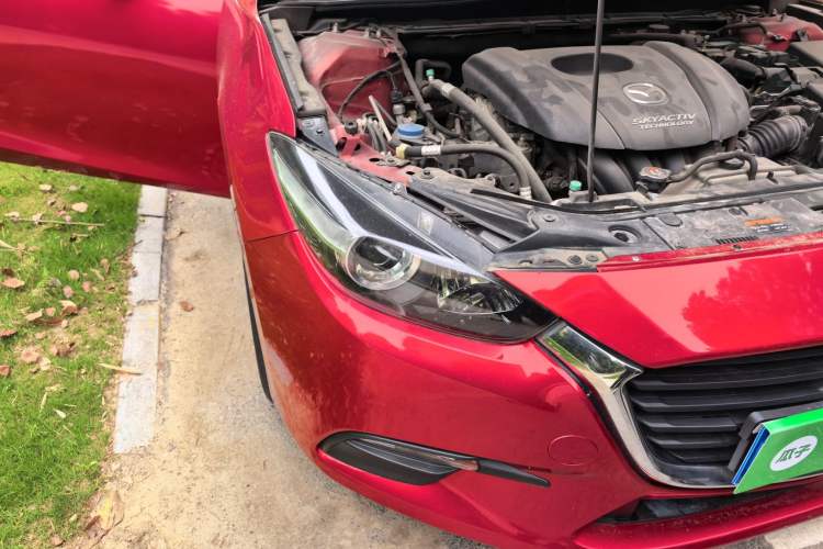 Used Mazda 3 Axela 2017 Sedan 1.5L Automatic Comfort Model Emission Standard China V