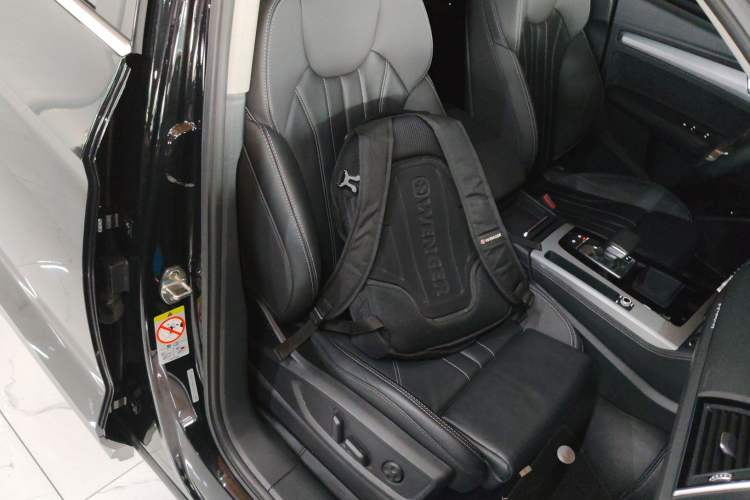 Used Audi Q5L 2022 40T Fashionable and Dynamic Model