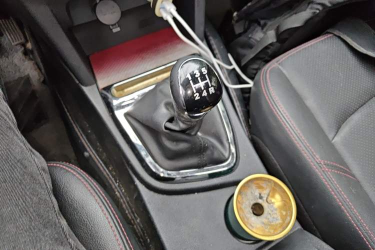 Used HYOSOW S2 2016 1.5L Manual Luxury Edition China IV Gear Lever