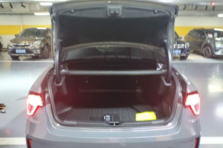 Used Lynk & Co 03 2022 2.0TD DCT JingPro
