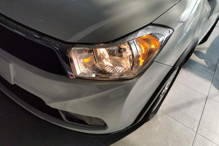 Used Suzuki SX4 2013 1.6L Automatic CoolRide Model