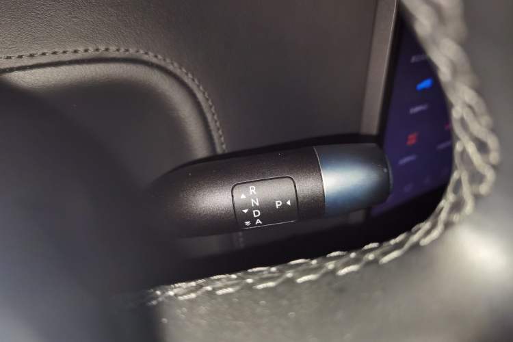 Used Li Auto L8 2023 Pro Model
