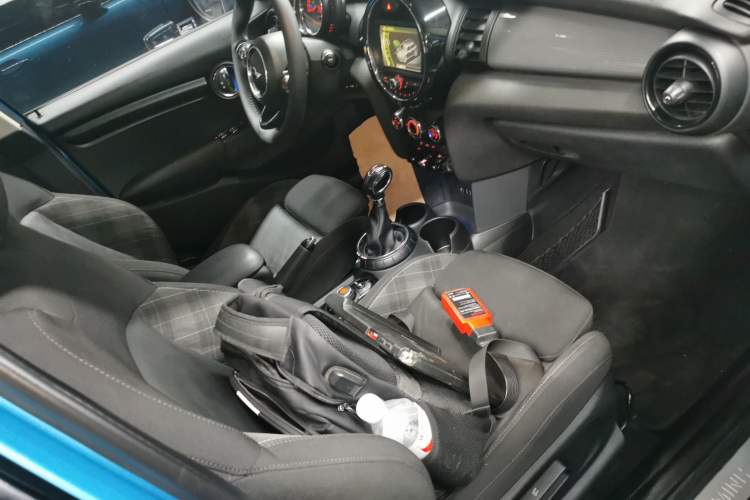 Used MINI 2016 1.5T COOPER Five-Door Edition