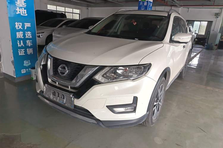 Used Nissan X-Trail 2017 2.5L CVT Leading Edition 4WD