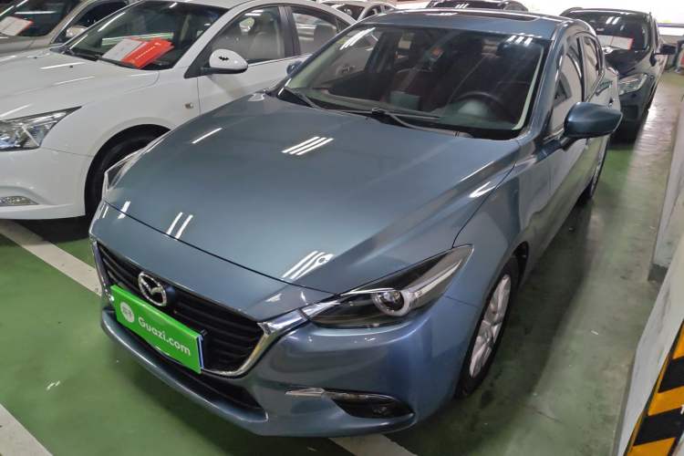 Used Mazda 3 Axela 2017 Sedan 1.5L Automatic Luxury Model Emission Standard China V