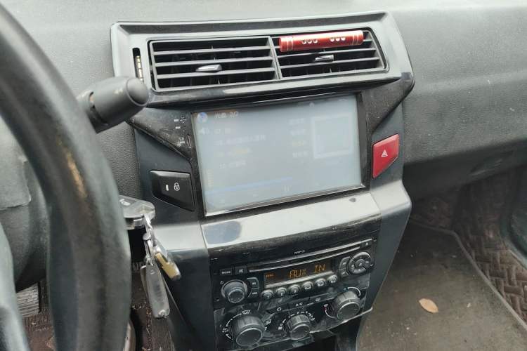 Used Citroen C-Quatre 2013 Sedan 1.6L Manual - Prestige Model Audio And AC Panel