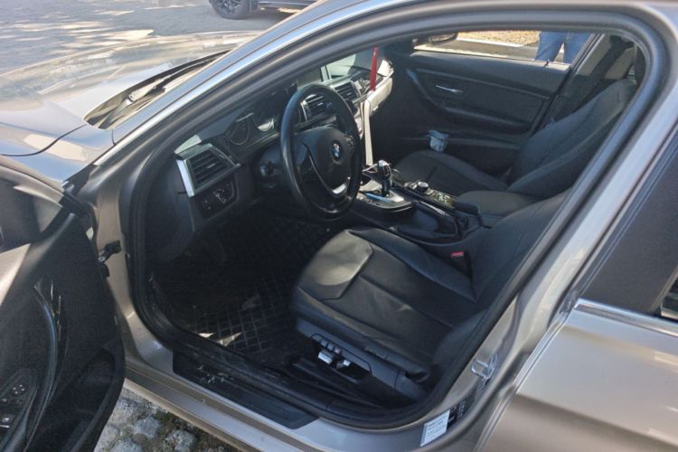 Used BMW 3 Series 2017 320Li Fashion Model
