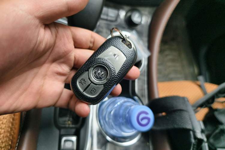 Used Buick Envision 2016 28T Four-Wheel Drive Luxury Model