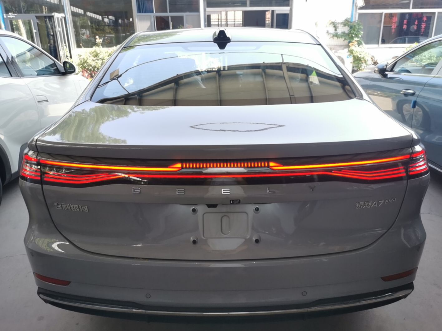 Geely Galaxy A7 2025 Model EM-i 150km Exploration+ Edition — снимка 5