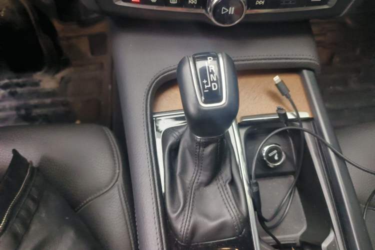 Used Volvo S90 2020 T5 Zhiyi Luxury Edition