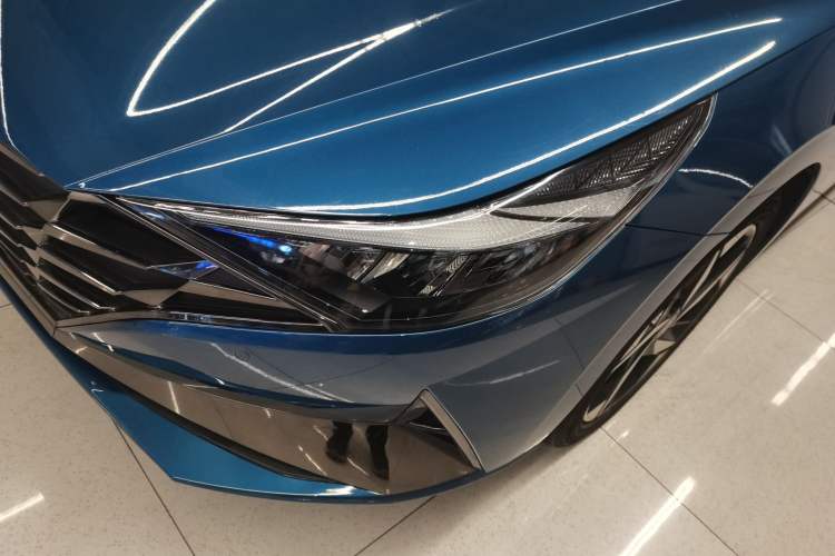 Used Hyundai Elantra 2021 1.5L CVT LUX Prestige Edition
