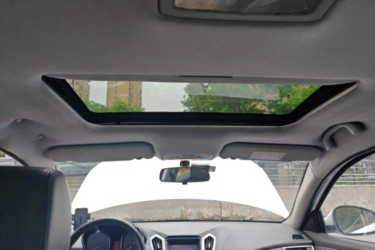 Used Chery Arrizo 7 2015 1.5T Manual ZhiXiang Edition Headliner