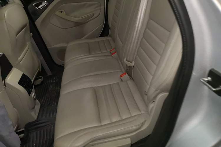 Used Ford Kuga 2013 2.0L GTDi Four-Wheel-Drive Elite Model
