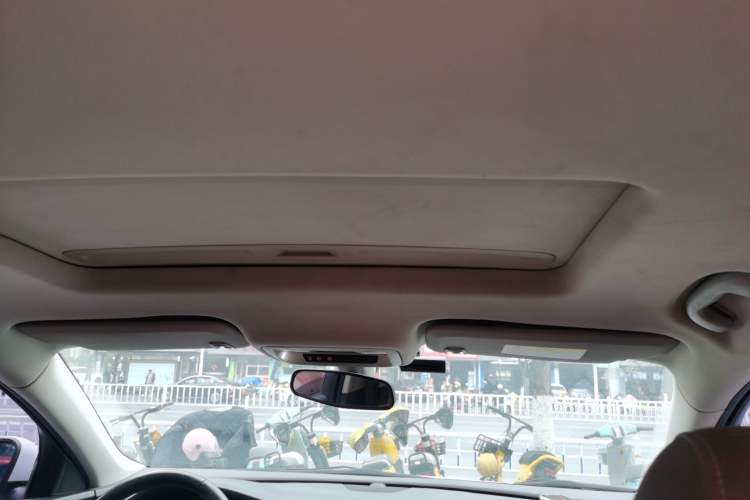 Used Buick Regal 2019 20T Elite Version China VI Standard Headliner