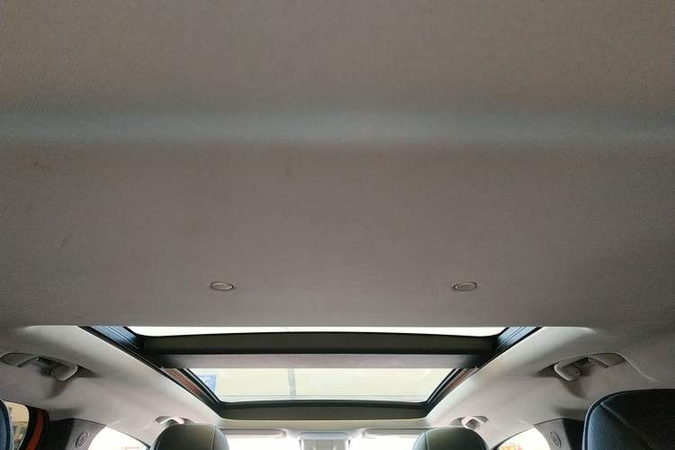 Used Jeep Renegade 2016 1.4T Automatic Smart Edition Headliner