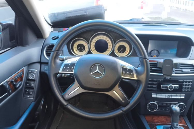 Used Mercedes-Benz C-Class 2013 C 260 Elegant Grand Edition