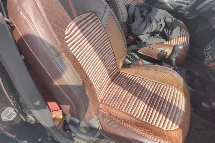 Used Nissan Sunny 2015 1.5XE Manual Comfort Edition Right Front Seat