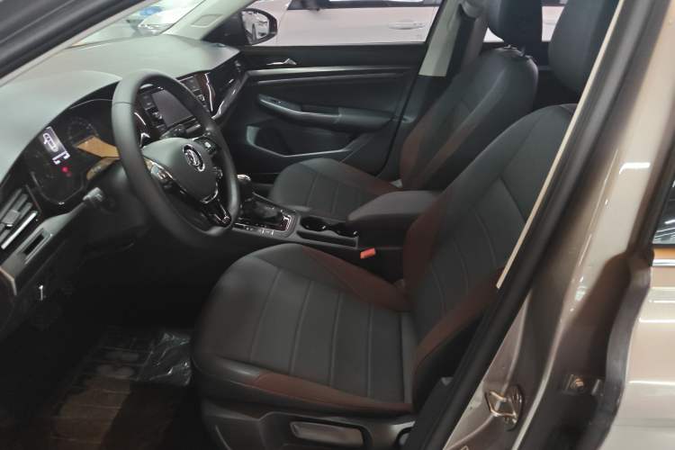 Used Volkswagen Bora 2019 Revised Version 1.5L Automatic Comfort Edition China VI Standard
