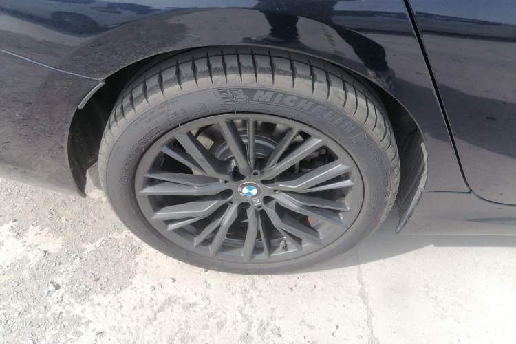 Used BMW 3 Series 2021 325Li M Sport Shadowline Package
