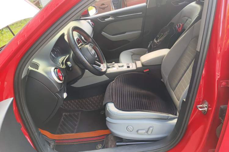 Used Audi A3 2019 Limousine 35 TFSI Fashion Edition China V standard