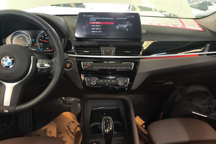 Used BMW X1 2021 sDrive25Li Leading Model
