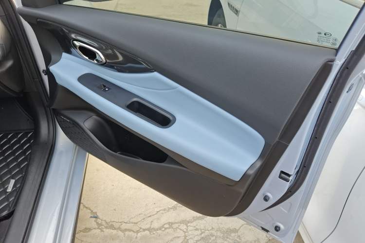 Used GAC Trumpchi EMPOW 2023 Shadow Leopard H Smart Hybrid Edition