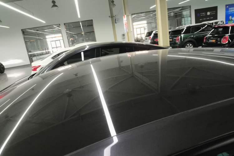 Used Tesla Model Y 2024 Rear-Wheel-Drive Version
