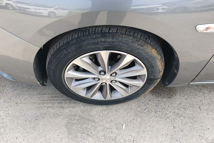 Used Chevrolet Monza 2022 320 Automatic Enjoyment Sunroof Version
