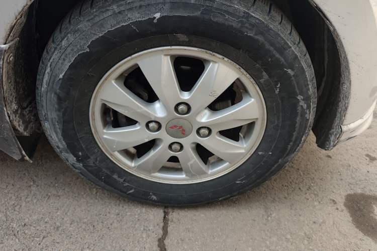 Used Wuling Hongguang 2015 1.5L S1 Standard China V-Emission Standards
