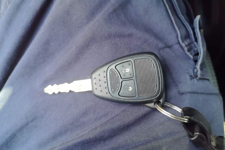 Used Jeep Wrangler 2015 3.6L Rubicon Four-Door Comfort Edition Vehicle Key