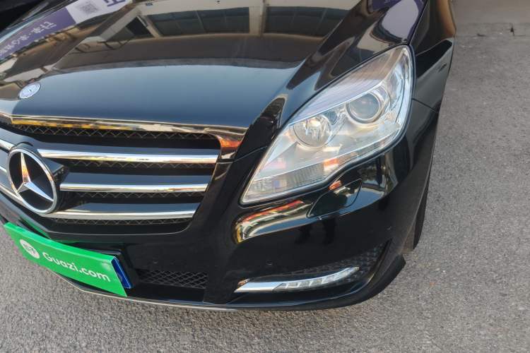 Used Mercedes-Benz R-Class 2017 R 320 4MATIC Business Edition Prestige Model