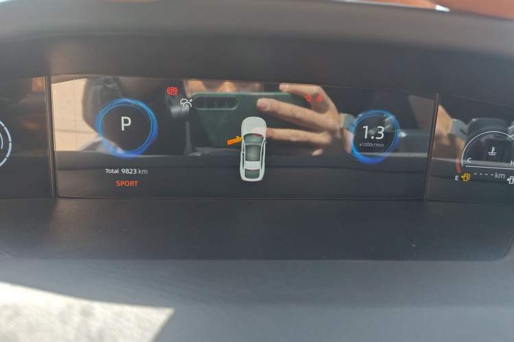 Used CHANGAN UNI-V 2024 1.5T Prestige Edition