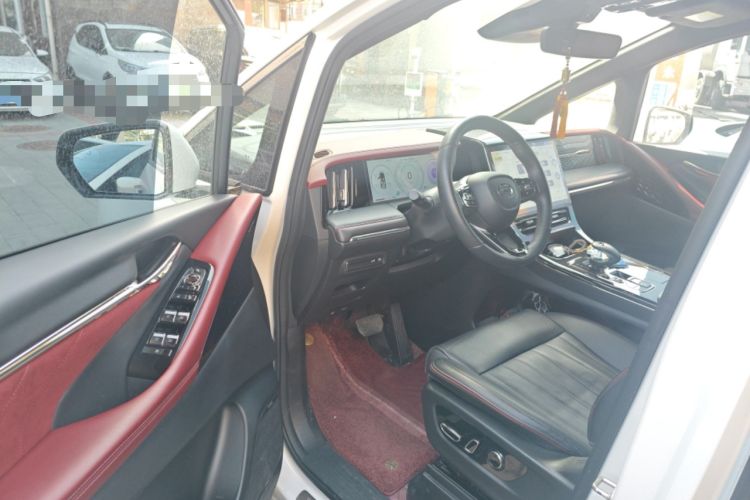 Used GAC Trumpchi M8 2023 Zongshi Series Dual-Motor Flagship Edition
